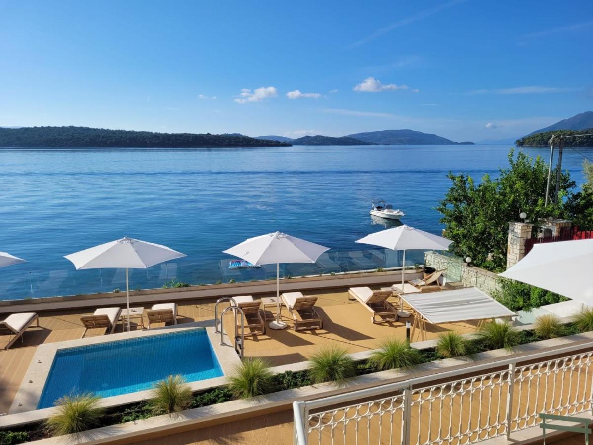 Greek Beach House Complex A4 นีดรี ภายนอก รูปภาพ